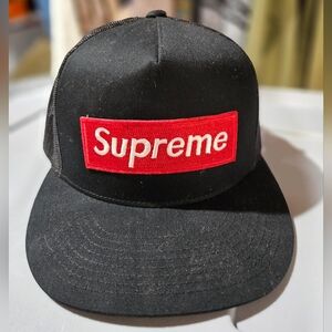 "Supreme" Patch Snapback Cap
